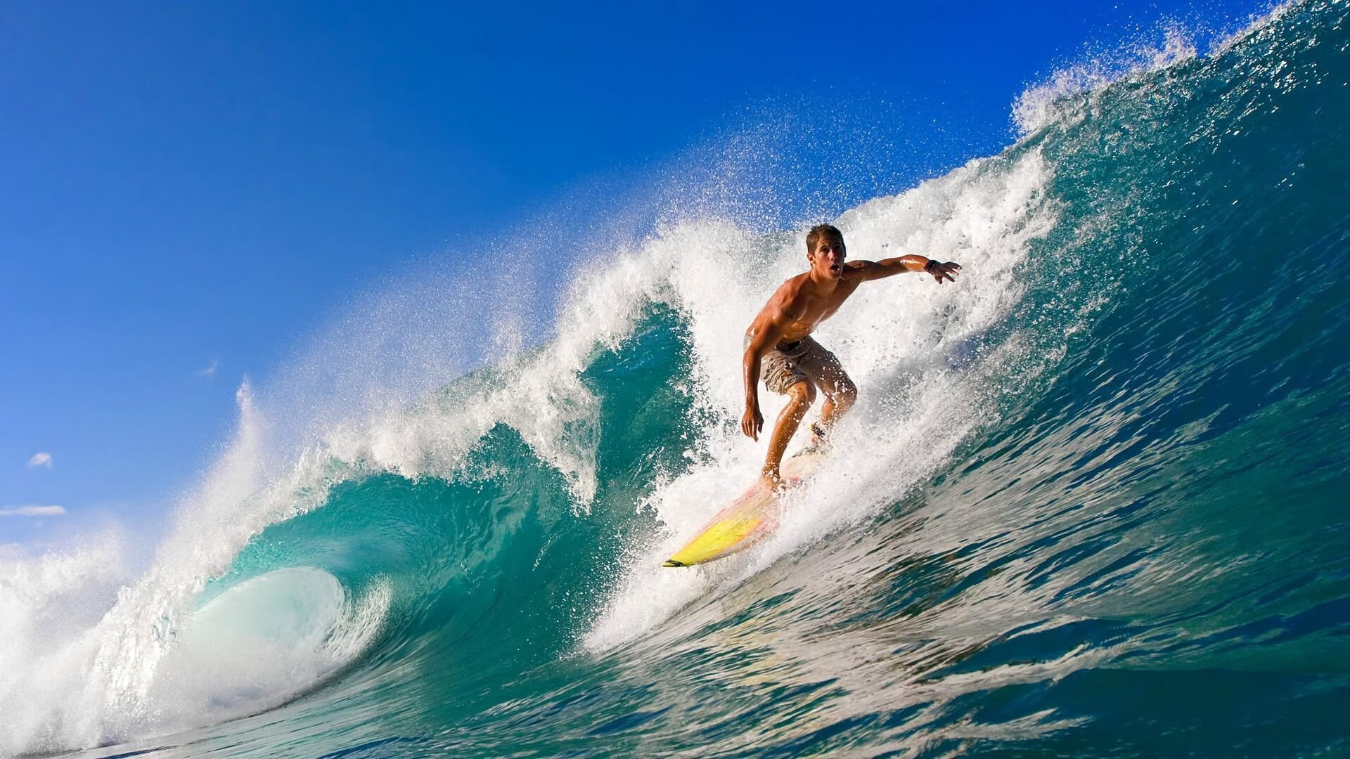 球员连续三场破门状态火热成为球队进攻端最稳定的输出点，连场破门最多的球员